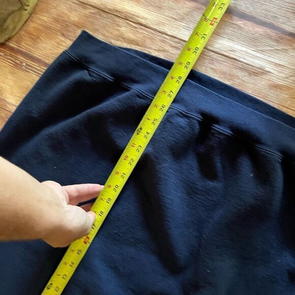 Bene Culture Sweatshirt - Picture 6 of 6